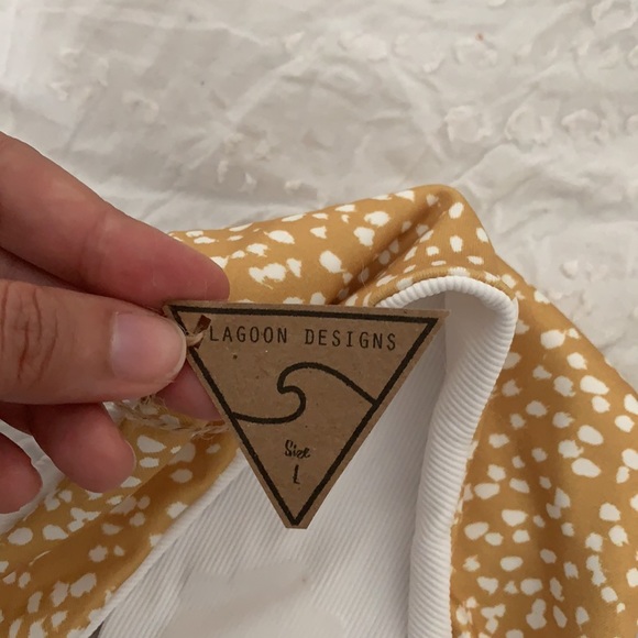 Yellow polka dot bikini - Picture 7 of 7